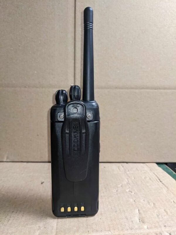 2 Kenwood TK-2180 Kenwood TK-2180 two way radio
